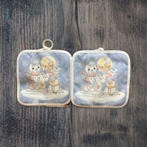 Precious Moments set of 2 Pot holders